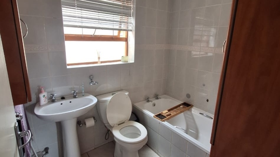 To Let 3 Bedroom Property for Rent in Lorraine Eastern Cape